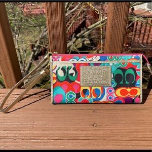 Coach clutch wallet near mint condition